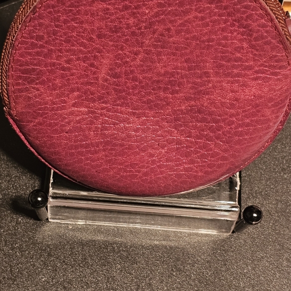 Cartier Mastline Bordeaux Round Coin Case - Picture 9 of 9